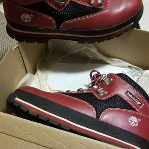 Like new size 5 timberlands $50